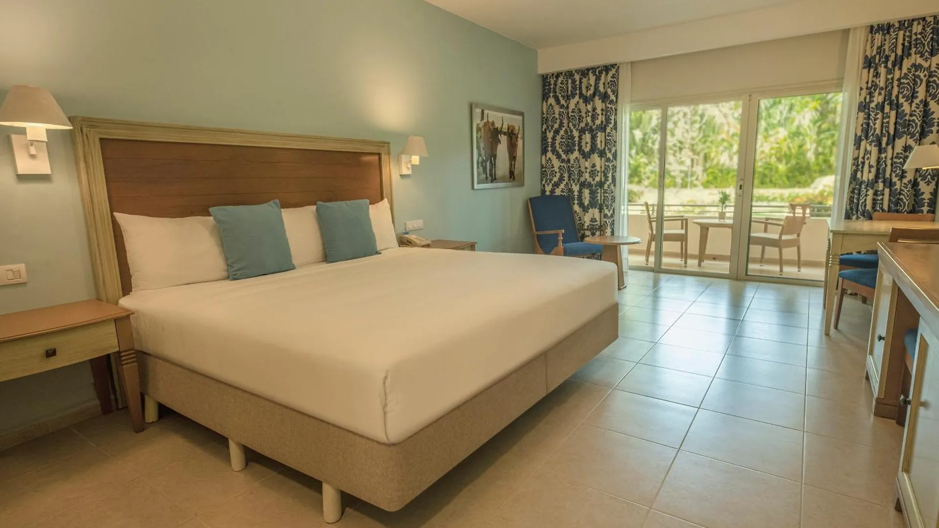 Iberostar Waves Punta Cana 5*,  Dominikana