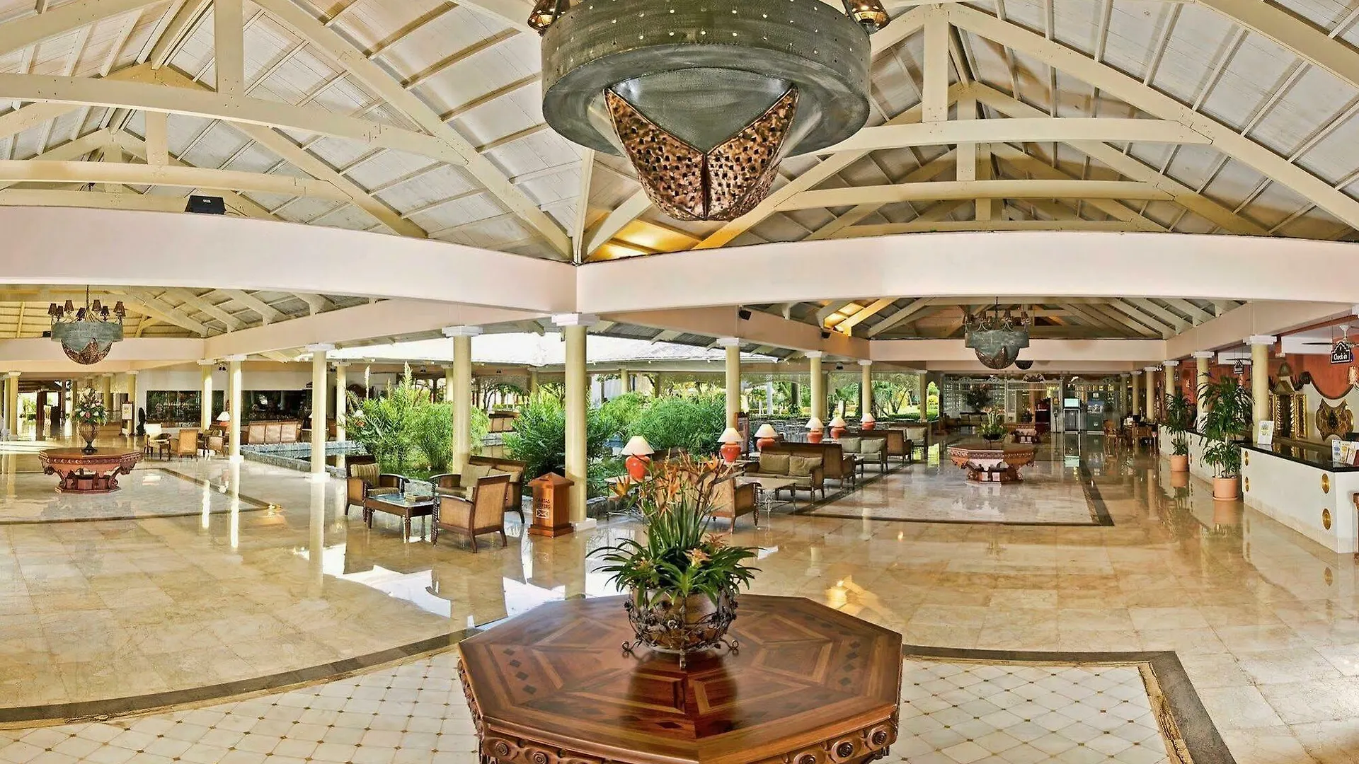 Iberostar Waves Punta Cana 5*,